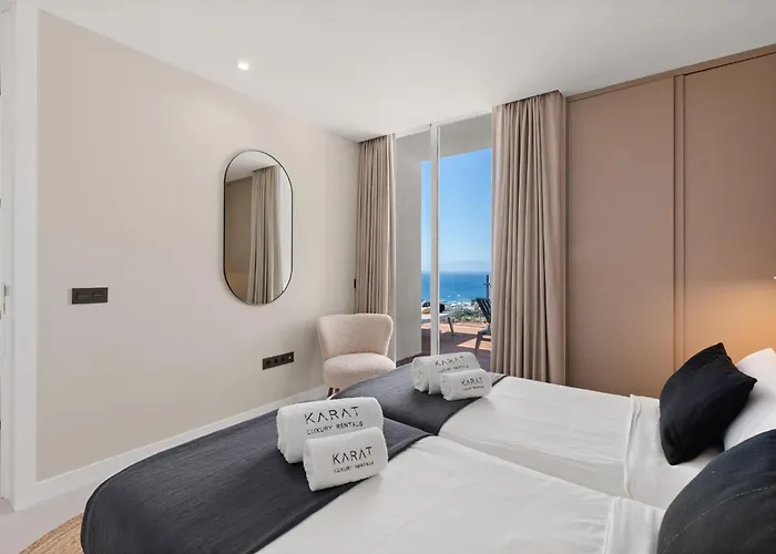 Будинок відпочинку Karat Адехе